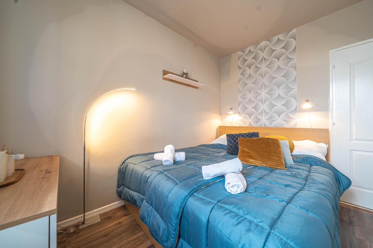 Pastelle Apartment With Own Parking Place 布达佩斯 外观 照片